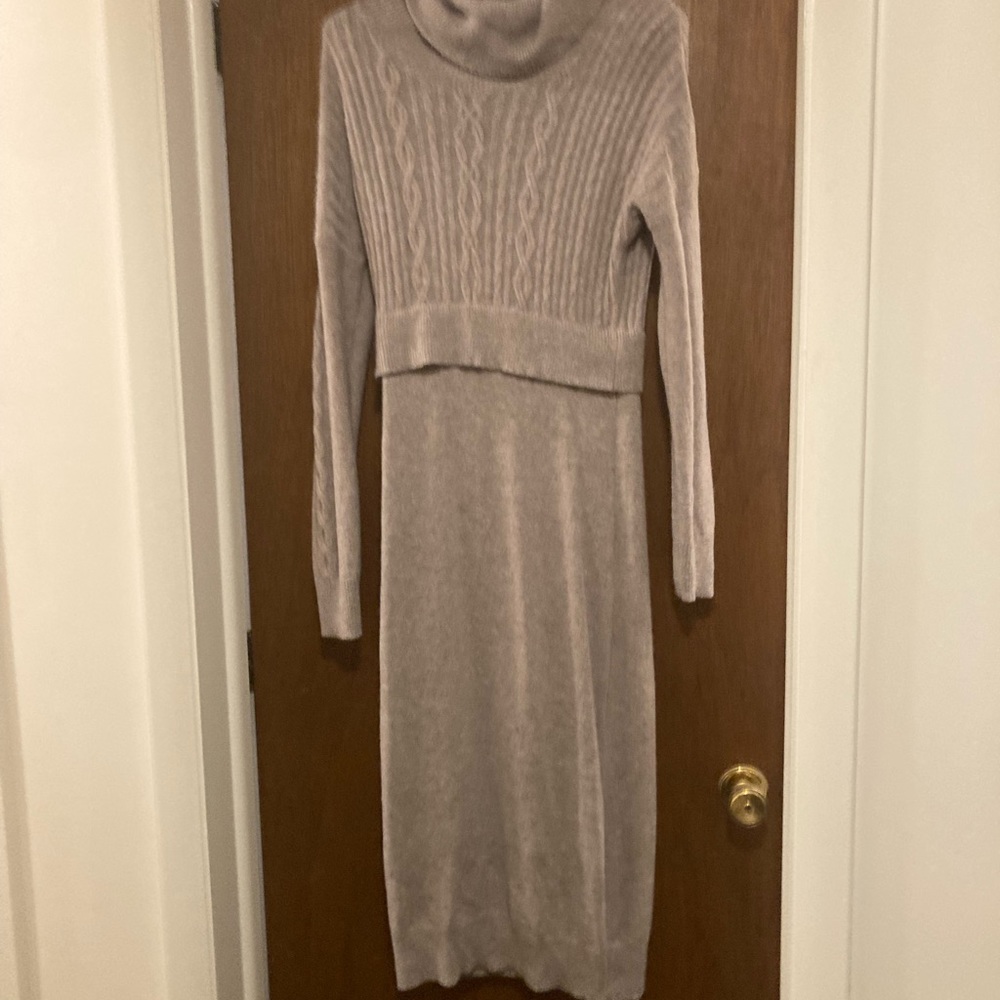 Tahira women’s lightweight tan sweater dress sz L